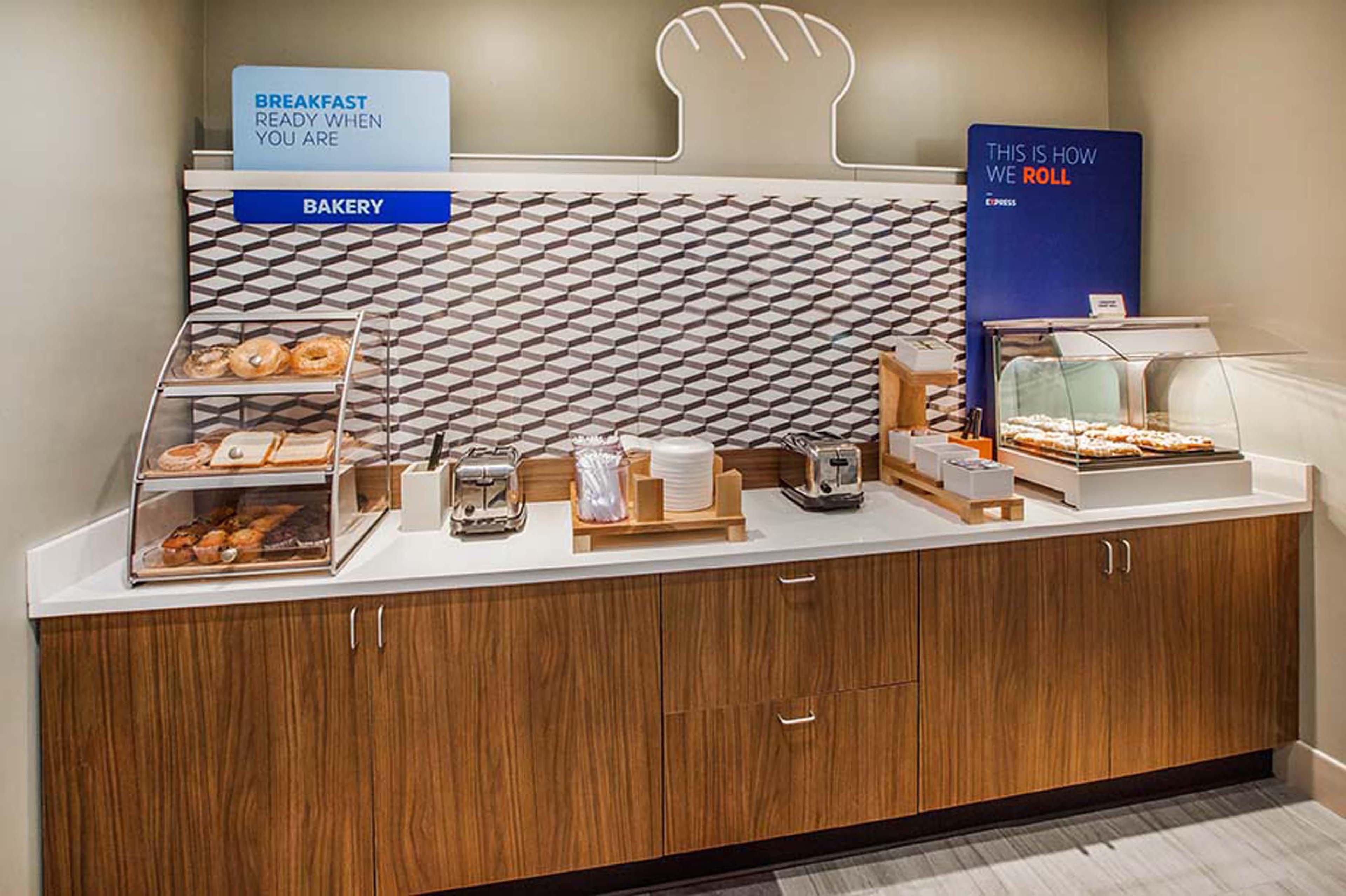 Holiday Inn Express & Suites Austin Nw - Lakeline By Ihg Εξωτερικό φωτογραφία