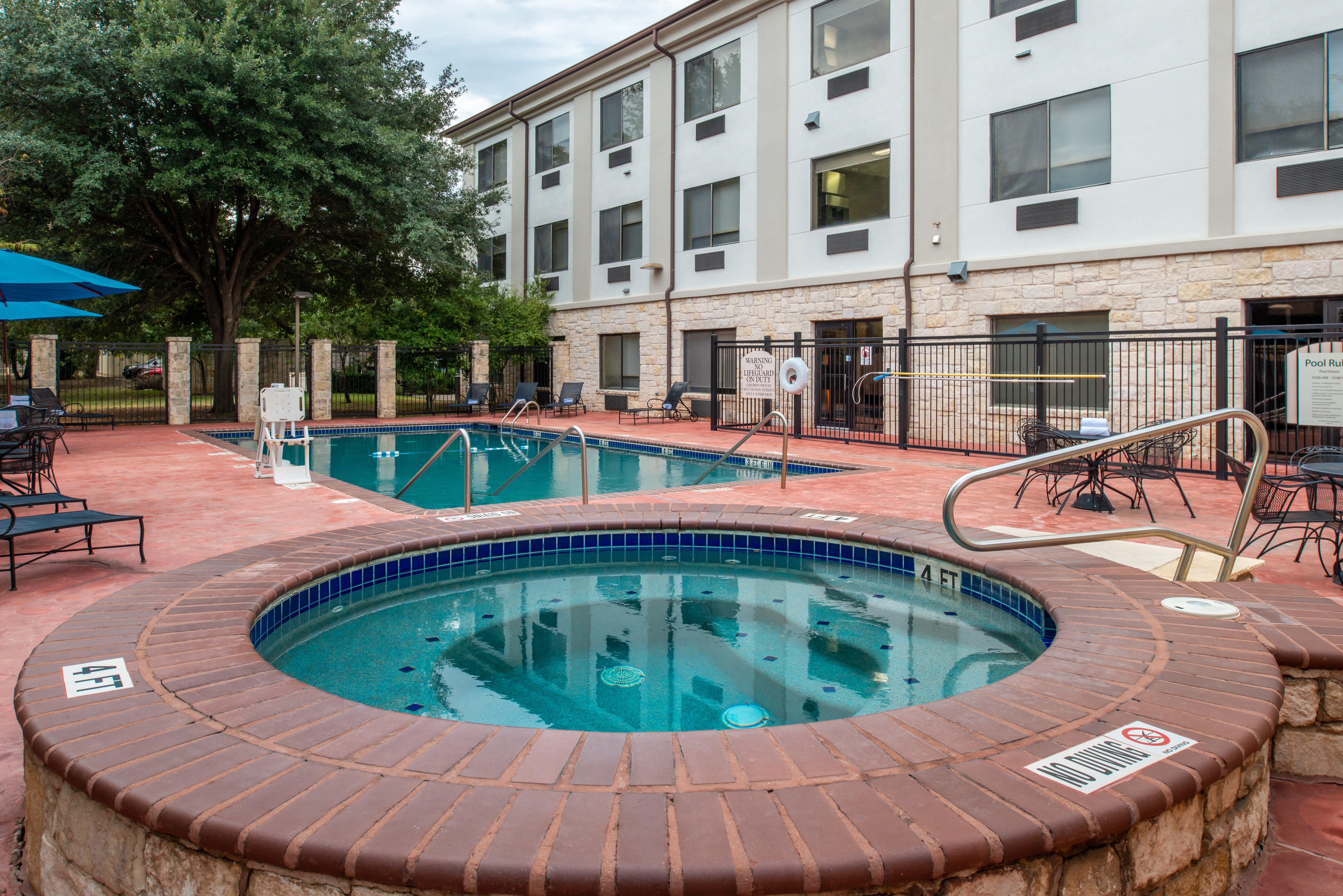Holiday Inn Express & Suites Austin Nw - Lakeline By Ihg Εξωτερικό φωτογραφία